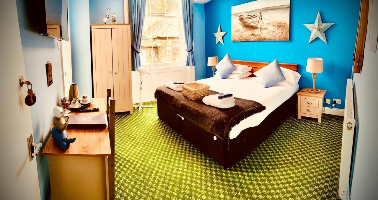 Fleur De Lis Hotel Сануидж Екстериор снимка