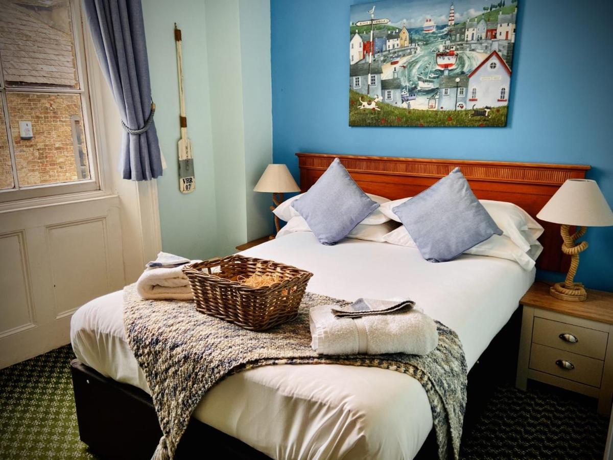 Fleur De Lis Hotel Сануидж Екстериор снимка