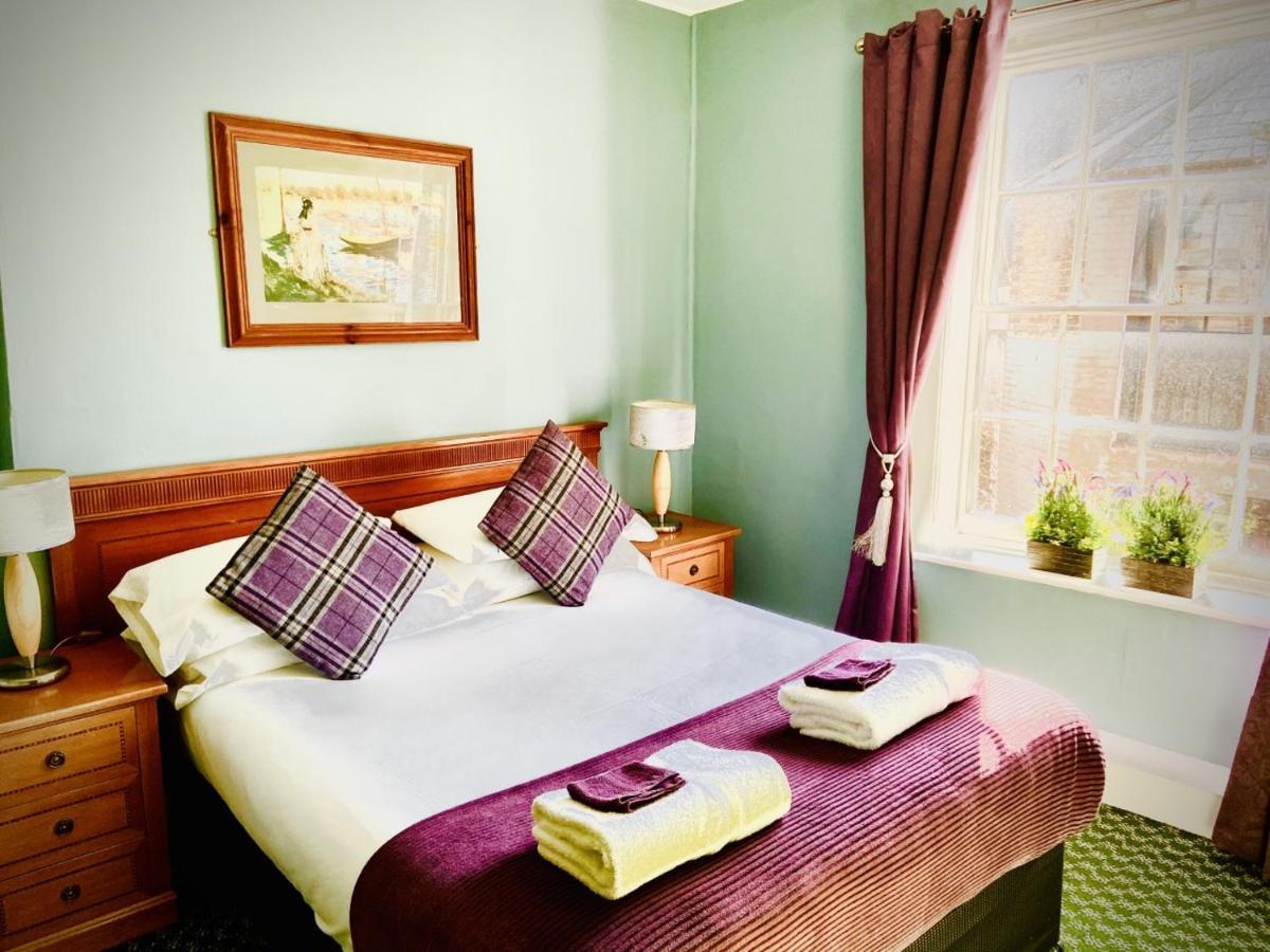 Fleur De Lis Hotel Сануидж Екстериор снимка