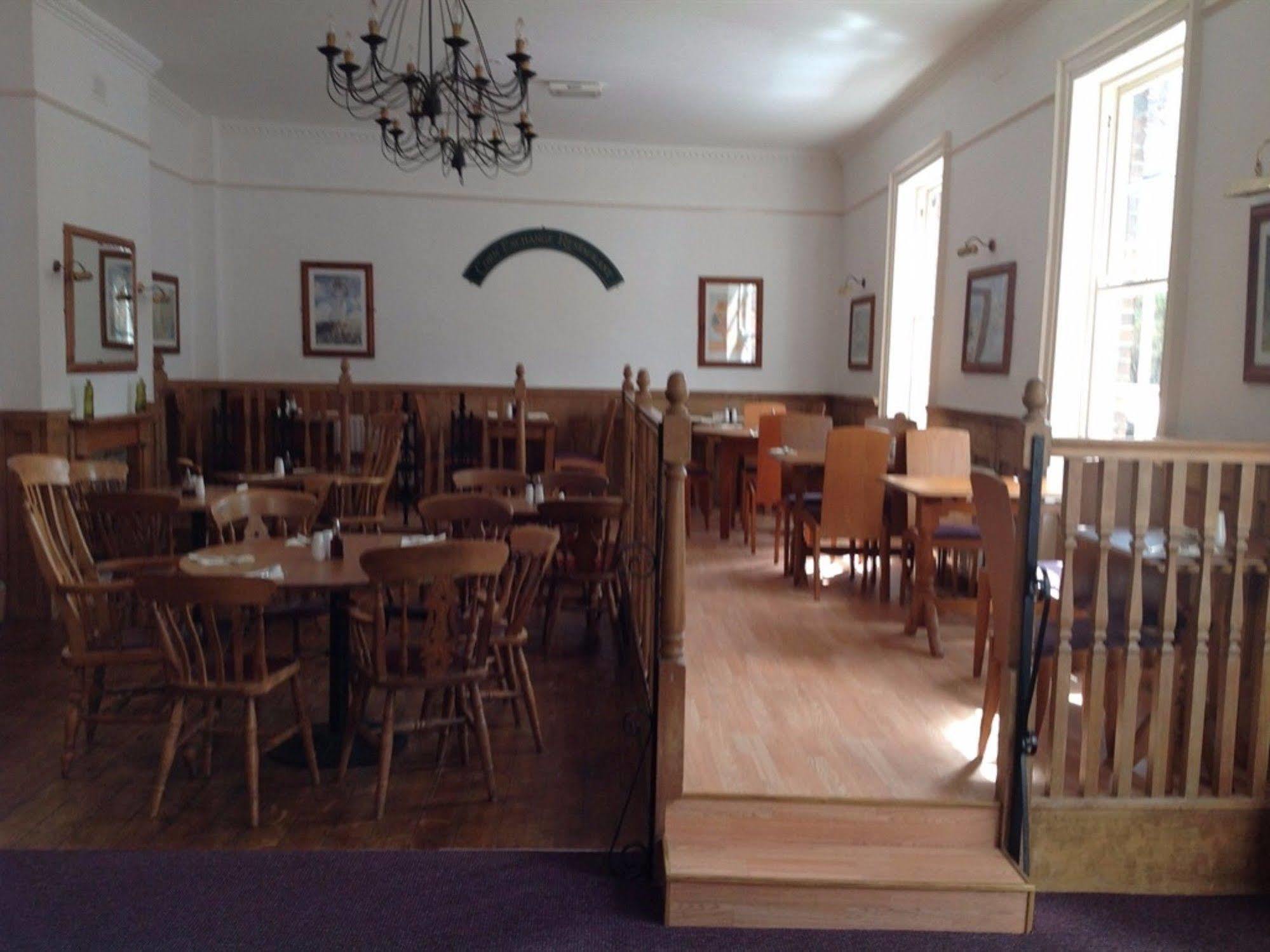 Fleur De Lis Hotel Сануидж Екстериор снимка